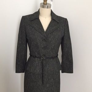 TAHARI Tweed Skirt Suit Two Piece Set
